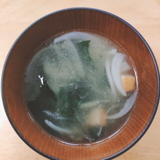 ベーコンと玉ねぎのスープ